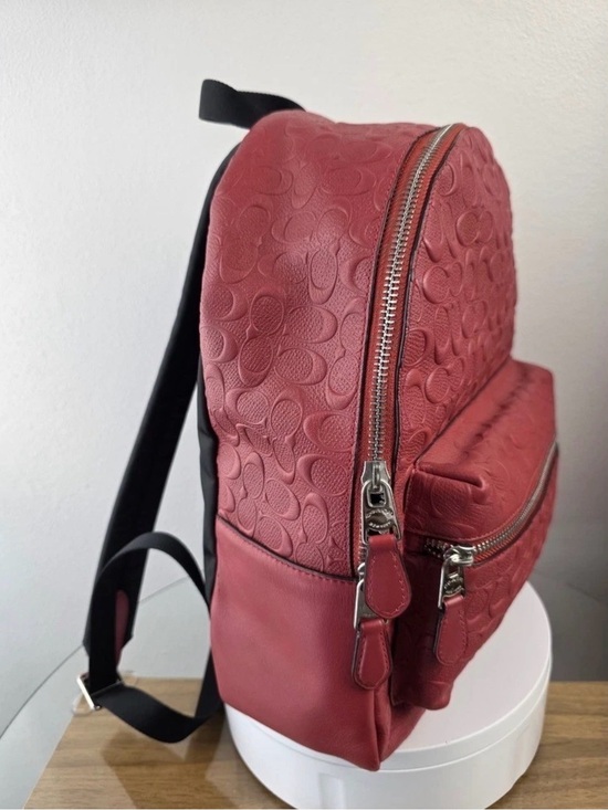 altmont 3.0 slimline laptop backpack Victorinox Deluxe Size:85g Front organizational panel features NWT Hello Kitty Small Prod Sub Type: Training